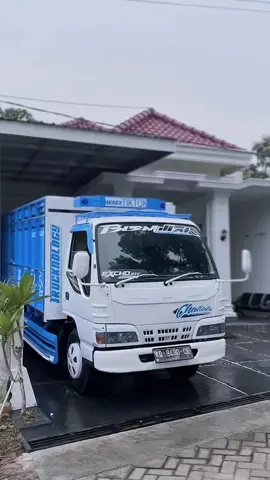 Rillisan terbaru challista elf 2010 hd pjk ad minat wa ‪+62 812‑5298‑9164‬ #jualbelielf #jualbelitrukelf #jualbelitruk #elfkucing #jualbelitruksecond #jualbelitrukberkualitas 