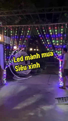 Đèn led mành mưa trang trí, deocr nhà cửa. Chưa đến 100k mà cứ gọi là tưng bừng #vhatchlighting #denled #dayledtrangtri #ledmanhmua #ledmanhrem #ledmanhrem 