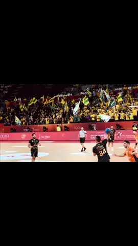 من ابداعات عشاق الدانة في الاسيوية #نسور_الخليج_في_آسيا 🔥💚💛#سند #نادي_الخليج #tiktok #ممثل_الوطن #نادي_الخليج_بسيهات_🔰 #جمهور_الخليج💛💚 #سيهات_غناتيه #البطولة_الاسيوية_للأندية_لكرة_اليد #الدوحه_قطر🇶🇦 #قطر_كاس_اسيا_2024 
