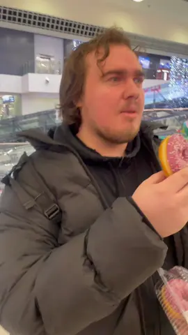 повторил легенду? 