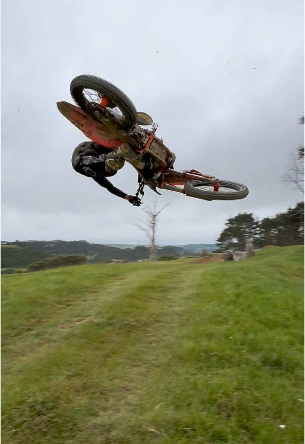 Big bike crusing.                              #viralvideo #usa #aus #nz #moto #genishinimpact #life #area51 #famous #motocross #whip 