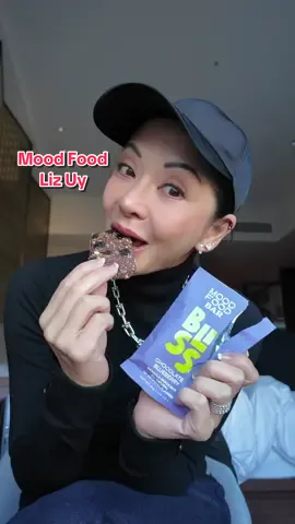Loving the new flavors of @MOOD FOOD MARKET. It’s made with 7 healthy & natural ingredients — great snack for you and your kids. Congrats @Liz Uy!!!✨ #MoodFood #LizUy 