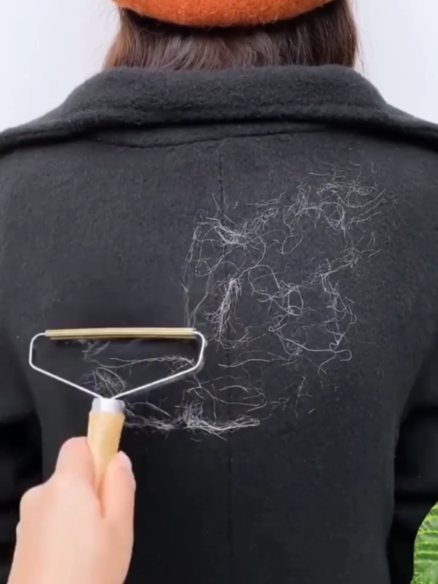 Portable Lint Remover Clothes Fuzz Fabric Shaver #tiktokmademebuyit #lintremover