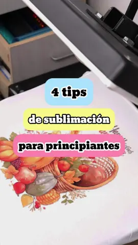 ¡Haz que tus diseños destaquen con estos 4 tips de sublimación para principiantes, al sublimar una playera! 🎨 1. Ubica el cuello de la playera por fuera de la prensa para un planchado uniforme. 2. Coloca una hoja dentro de la playera para evitar traspasos de tinta. 3. Usa un rodillo para eliminar cualquier residuo que pueda dañar el diseño. 4. Pre calienta la playera por 5 segundos para evitar arrugas, humedad y manchas en el diseño. ¡Logra una sublimación perfecta! 👕 #sublimación #principiantes #tips #diseñadore #camisetaspersonalizadas #emprender#productos #personalización #éxito #soporte #creatividad #objetos #diseños #emprendedores #DIY