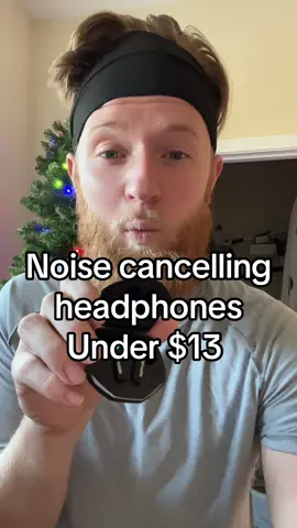 Noise cancelling amazing quality headphones for under $13 is crazy to me #headphones #noisecancelling #bluetoothheadphones #suction #tiktokshopblackfriday #spotlightfinds #tiktokshopcybermonday 
