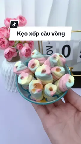 Ăn vừa vui vừa lạ miệng mà còn rất thơm ngon íiii thích mê #marshmallow #keoxop #keocauvong #keotraicay #tiktokviral #anvat 