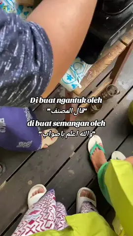 اههههه اع اع اع                                                                                 #santri #laguarab #arabicsong #pondokpesantren #trend #fyp #masukberanda #4u yaklo@h4b1by. @IHHAN GAYA BEBAS🛐🥶 