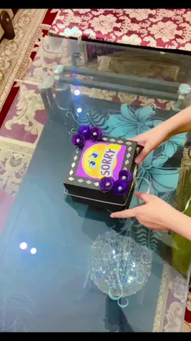 Beautiful explosion box to say  sorry.... Customise gift box Dm for order of any type of explosion box  . . . . . . . . . . #artbyshafaq_ #art #explosionbox #customiseorder #customisegiftbox #iamsorrygift  #Love #artist #craft #tutorial #sorryideas #explosionboxideas #sorry #papercraft #lovegift #giftforfriend #sorrynotsorry #sorry #iloveuall 