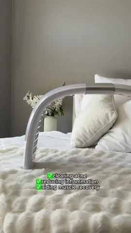 Who says you need 10 hours for self-care? Just 10 minutes does the trick! ⏰ Keep watching to see the LumaLux Dome in action and experience the glow yourself with 11% OFF using code 1111 during our Single's Day Sale! 🛒✨ #AgingSkin#PainManagement#MuscleRecovery#AcneProneSkin#SaggingSkin#LEDLightTherapy#LEDLightDome#RedLightTherapy#BlueLightTherapy#AntiAgingSkincare#LifeChangingSkincare#SkinCareRoutine