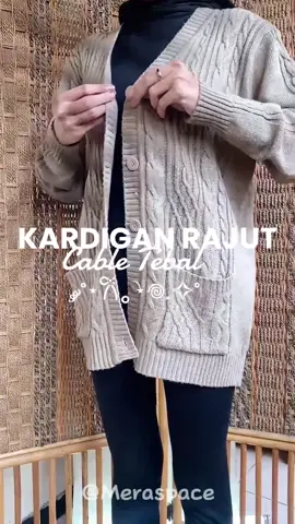cantik banget kepangnya, bahannya juga tebel tapi lembut adem gitu🥰🌷#cardigan #cardiganrajut #cardiganoutfit #cardiganwanita #outerwanita #fyp #foryoupage #racuntiktok 