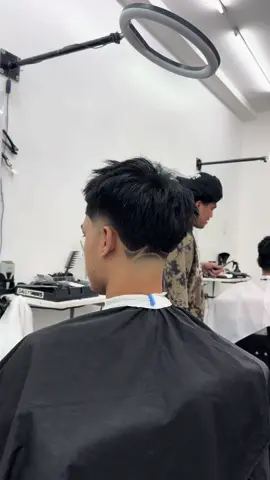 Creating lines! ✍🏼⚡️ @Dailyfades 🌪  #fyp #hairstyle #mensfashion #menstyle #fypシ゚viral #16guardhaircut #fyppppppppppppppppppppppp #taperfade 
