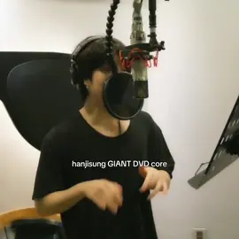 he's so cuteee #hanjisung #straykids #jisongskz #skz #han 