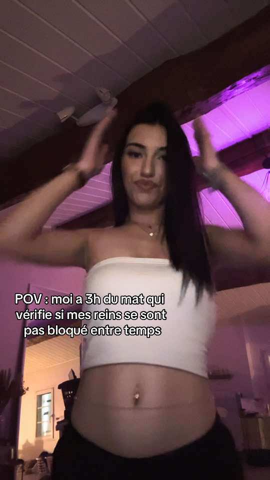 #CapCut #devinelapersonne #viral #fyp #pourtoii #dancer #whine #bellydancetiktok 