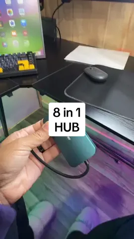 Super convenient when transferring items from cpu to phone and leeping things a lot neater #gadgets #dockingstation #8in1  #workstation #workfromhome #gamersetup #expansion #hdmi #usbc 