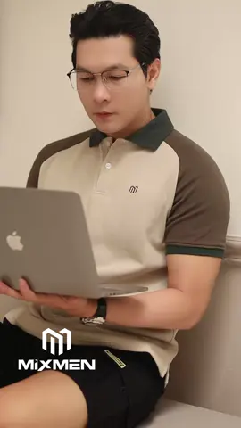 Khi đi xa, dù có thể trải nghiệm nhiều điều mới mẻ, đôi khi ta vẫn cảm thấy nhớ về nơi chốn thân thương, nơi có gia đình, bạn bè và những ký ức đáng trân trọng. Và chính những điều đó khiến cho lòng ta khao khát quay về, dù có đi bao xa đi chăng nữa. Bạn có thấy điều này đúng với bản thân mình không?