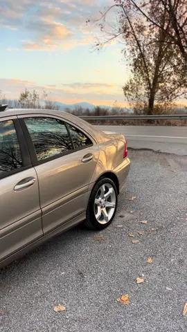 #automario__ #mercedesbenz #w203 #korce_albania🇦🇱 #ab101pb #mercedes_benz #c200kompresor😎💪 #shqiptaretneperbote🇦🇱🌍 