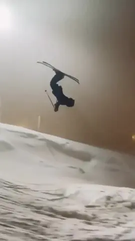 POV: You found the best skiing page🔥 Credit to: @anttiollila #skiing #ski #snowboarding #jump #fyp #fast #amazing #vibes 