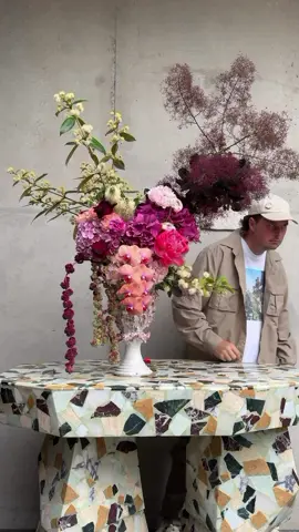 Keep your Stems Wet 🌸 #floral #eventdesign #weddinginspiration #flowerpower #florist #flower #weddinginspiration