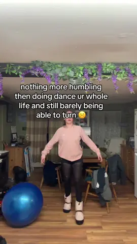 not a turner 🤫#dance #dancer #fyp #foryou 