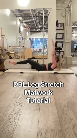 #pilates #doublelegstretch #matwork #classicalpilates #learnpilates 