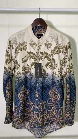 Kemeja-kemeja yang menjadi favorit teman-teman VANFIVE Jadikan kemeja ini menjadi koleksi kalian, check out keranjang kuning sekarang 🛒 #vanfive #vanfiveofficial #vanfiveofficialstore #kemeja #localbrand #kemkobatik #batik #menshirt #kemko #slimfit 