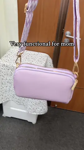 How cute💜very functional for us mom#bag#crossbodybag#gift#purse#fallfashion#ttsacl#cutebag#cute#storage #girls#foryou#tiktokshopblackfriday #tiktokshopcybermonday #spotlightfinds 