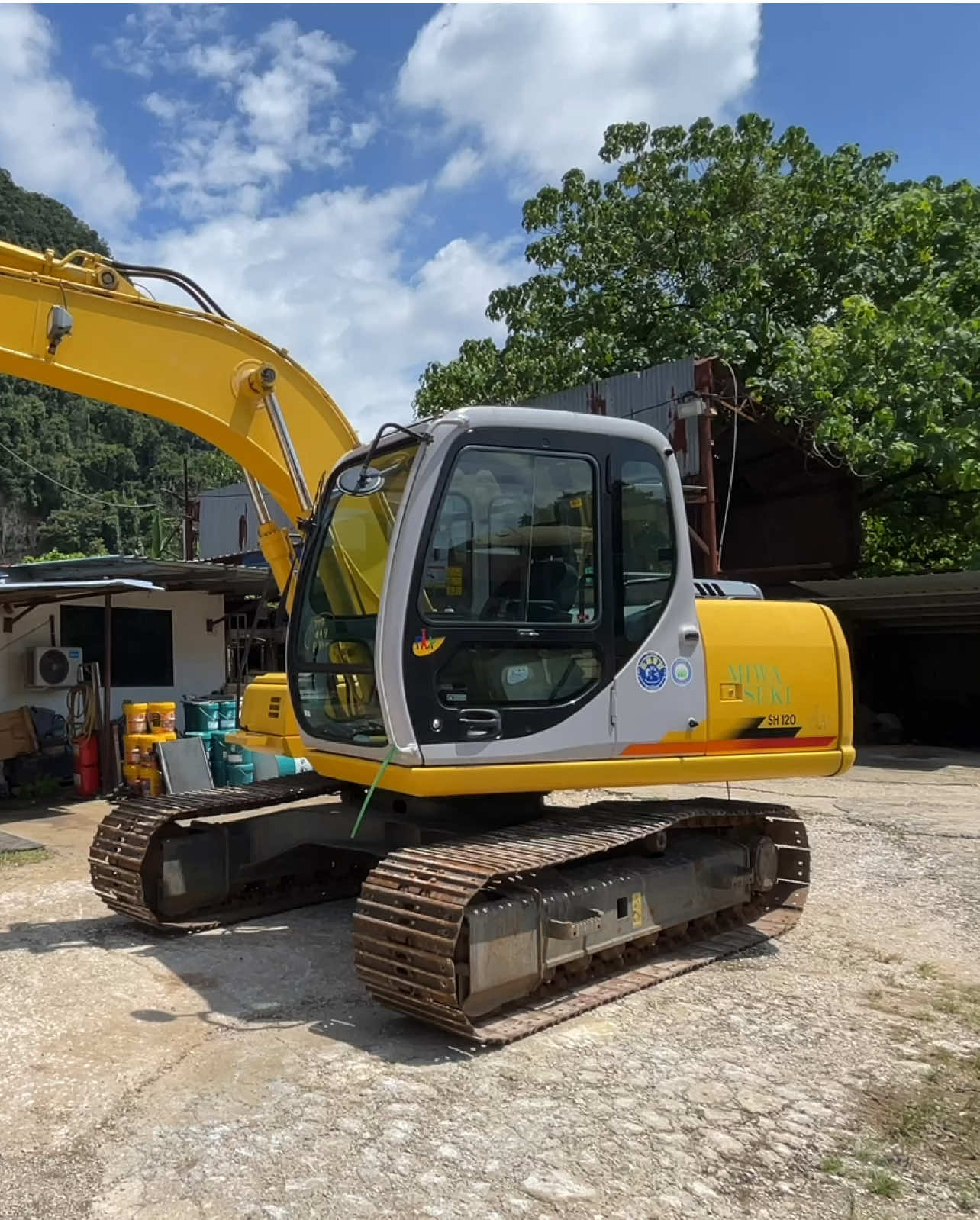 New Arrival SUMITOMO SH120A3 Low Hour 14++