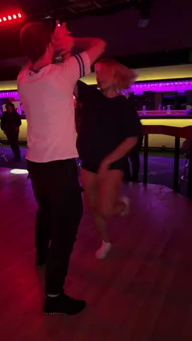 Wednesday Night Dancing @Treaty Oak Revival @tylercevans02 @C.Coburn #eclewisville #texas #texascheck #party #fyp #dfw #dallastx #countrybar #dancethenightaway #countrymusic #chickswhodance #dancing 