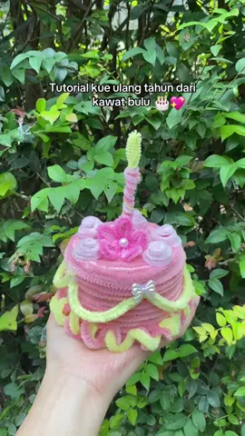 tutorial kue ulang tahun dari kawat bulu🎂💖 #cakepipecleaner #kuekawatbulu #kawatbulu #pipecleaners #tutorialpipecleaner #giftideas 
