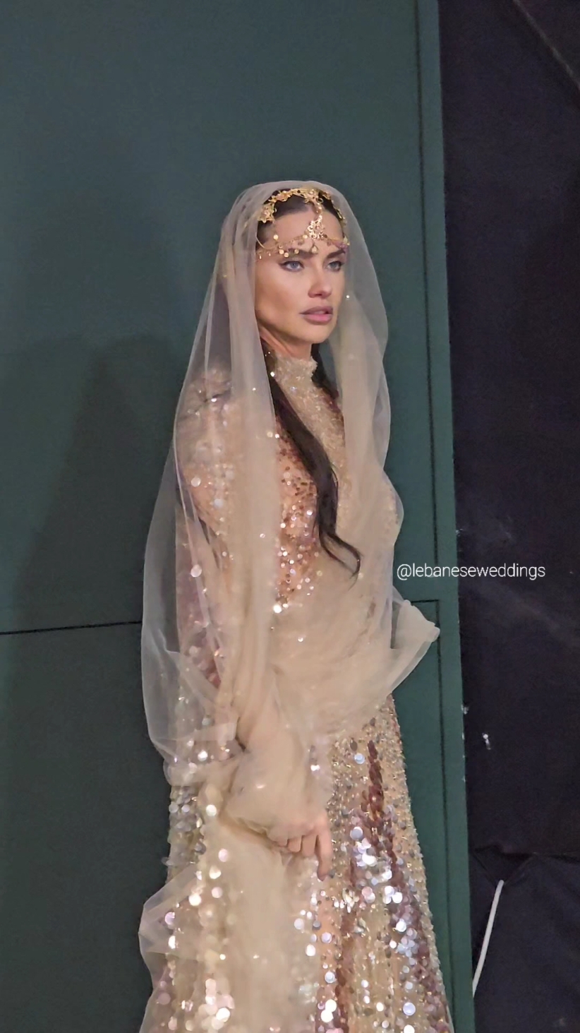 @AdrianaLima rocking this Elie Saab Fashion Show ❤️‍🔥! @ELIE SAAB  #lebaneseweddings #fashionshow #victoriassecret #adrianalima #fyp #fy #riyadh #victoriasecretshows 
