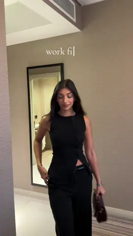 work fit as a PR & Influencer Marketing girly at Sephora top @KOOKAÏ  trousers @asos 