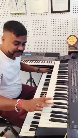 #amritmahatoofficial #foryou #tiktok #music #reels #myvideo #studio #short 