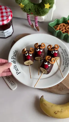 🎄 Christmas is coming #christmas #chocolate #banana #dessert #tiktokพากิน 