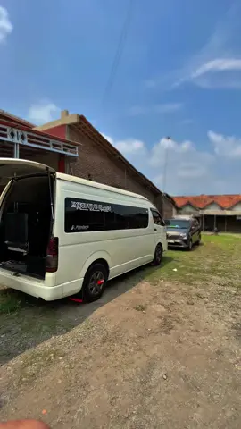 Ready 24jam 📞087726242450 #storydriver #storydivermuda #wisata #masukberandafyp #fypシ゚viral #fyppppppppppppppppppppppp #hiaceindonesia #hiace #hiacecommuter 