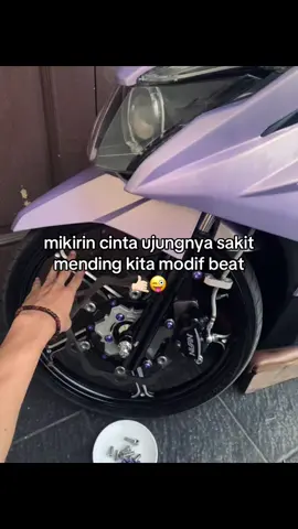 pusing mikirin gmna caranya biar tahun depan bisa parkir mahal😥