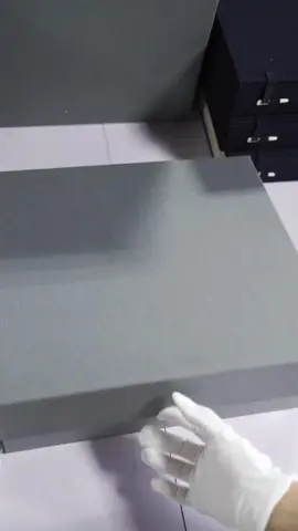 High-end clam-shell archive boxes. #calligraphypreservationbox #moireenvelope #sixlettersset #four-foldcorrespondenceset #acid-freepapermoiresleeve #solanderblackclothbox #filebox #filefolder #envelope #paintingandcalligraphybox #chinesestyleantiquebookprotectionbox #culturalrelicspreservationbox #materialpreservation #archivespreservation #chinesestylepaintingandcalligraphypreservationbox 