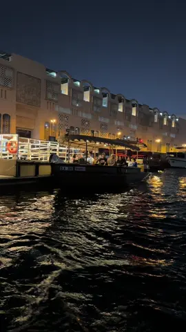 Bur Dubai night view 🇦🇪🦅 #dubai #fypシ゚viral #fouryoupage_tiktok_ #vedioviral #dxb #dxb_uae_dubai #dxblife #dxbtiktokers #dxbofficial🇦🇪 #dubai🇦🇪 