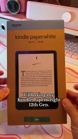 I’m ready to enter my booktok era #asmr #kindlepaperwhite #BookTok #kindle 