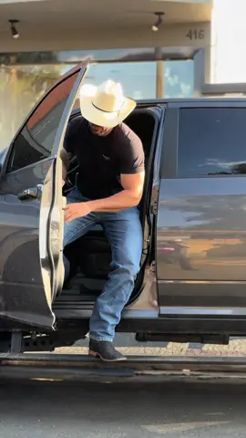 No estilo🚀🤠 #cowboy #vaquero #ram #henriqueejuliano 