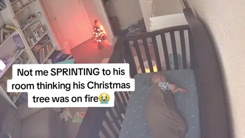 Talk about a panic attack oh.my.god #MomsofTikTok #momtok #sahm #christmas #christmastree #fire #babymonitor #babiesoftiktok #panic #fyp #foryoupage #scary #trauma 