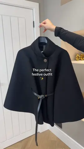 our most viral item is back shop the full look 🎀🖤 #tiktokmademebuyit #fbgotme #tiktokshop #OOTD #viral #fyp #blackfridaydeals #beltedponcho #viralponcho #leatherlegging #viralleggings 