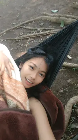 natulog sa duyan Mao pa dyon pag mata #fyp 