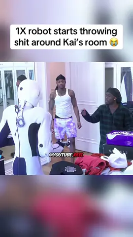 1X robot starts throwing shit around Kai’s room 😭 #fyp #kai #kaicenat #1x #viral #funny 