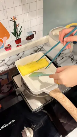 CAROTE Cosy Tamagoyaki Panci Wajan Penggorengan Telur Anti Lengket Marble Omelette 15*18CM #panciantilengket #pancicetakantelur #wajanmarble #fypindonesia 