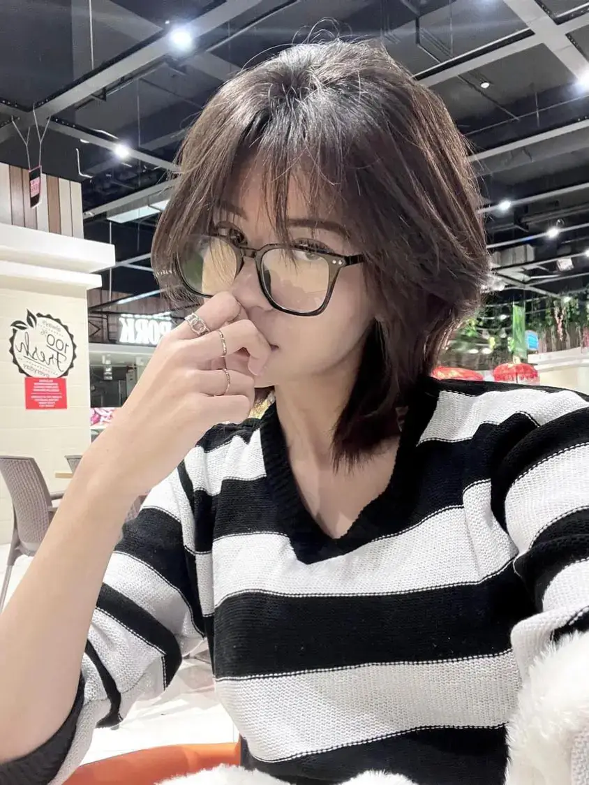 bagi-bagi mentahan foto-foto rosie 😝 kalo mau pake credit #xyzbca #fypシ #fypage #fyp #fyppppppppppppppppppppppp #rosielew1s #rosie #roselew1s #1dlerosie  @1dlerosie 