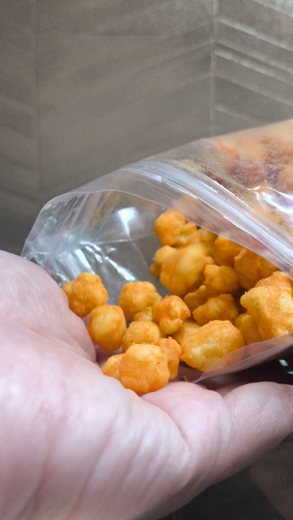 Kutkutin in resealable pouch  chichapops chichacorn available in cheese, BBQ and sweetcorn  #kutkutin #snacks #chichacorn #chichapops #cornsnack 