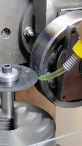 Great tips every mechanic should know 👋✌️#cnc #cncmachinist #cncmachining #cnclathe #technology #work #foryoupage #cncmilling #engineering #foryou #machinery #viral #mechanical #manufacturing #cncprogramming #machining #cncturning #china 