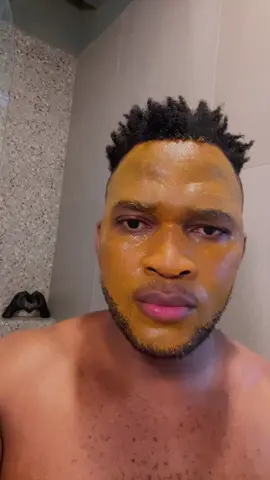 #creatorsearchinsights Ngisafaka ibomvu ngeke ngizwe ngani 😂😂….. IBOMVU MIXTURE INGREDIENTS: Tumeric powder, Vaseline and bicarbonate of soda… mix everything today ugcobe uglowe… wash of with warm water and pure soap after 20m. #Glow #Skincareroutine #Sama28 #fypシ゚viral🖤tiktok 
