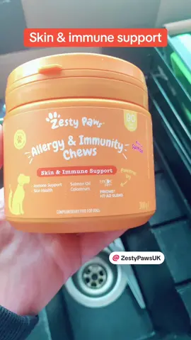 #doglovers #looking after your #dogs with #allergy and #immunity #chews for #healthy #immune #system and #skin with #salmon #oil helps with there #coat . Lots of #benefits #blackfriday#blackfridaydeals@@Zesty Paws@@Zesty Paws UK