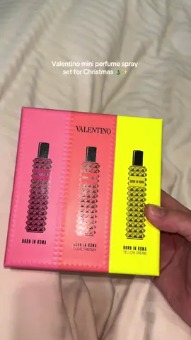 Valentino mini perfume set for christmas ✨🎄 #perfume #miniperfume #valentino #christmas #christmasgiftideas @myer @Adore Beauty 